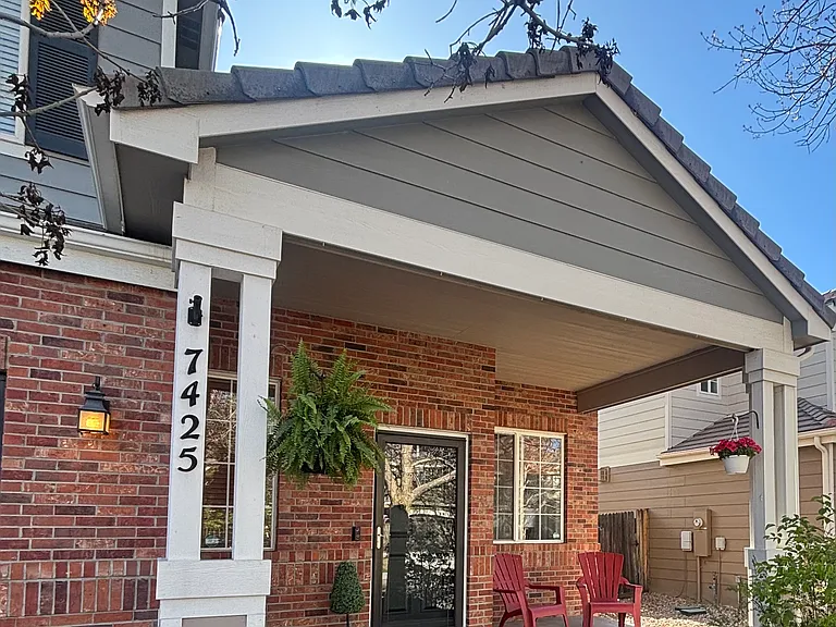 7425 S Norfolk St — Photo 2