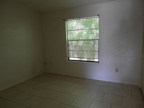 3rd image of 6550 NW 25th Ter