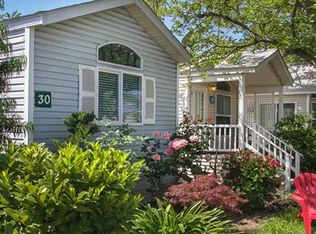 2421 Clay St, Sacramento, CA 95815
