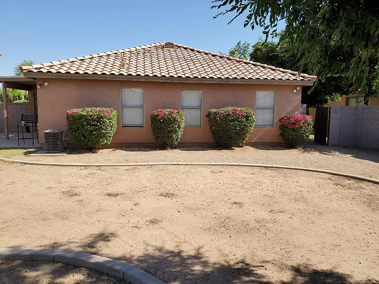 9225 W Pierson St — Photo 13