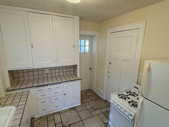 3rd image of 1307-09 N Church St #1307