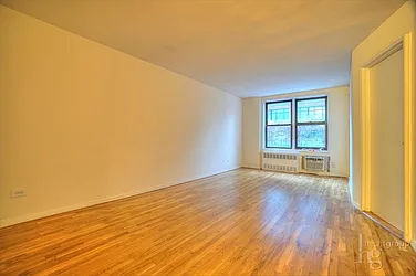 Rented by Hecht Group