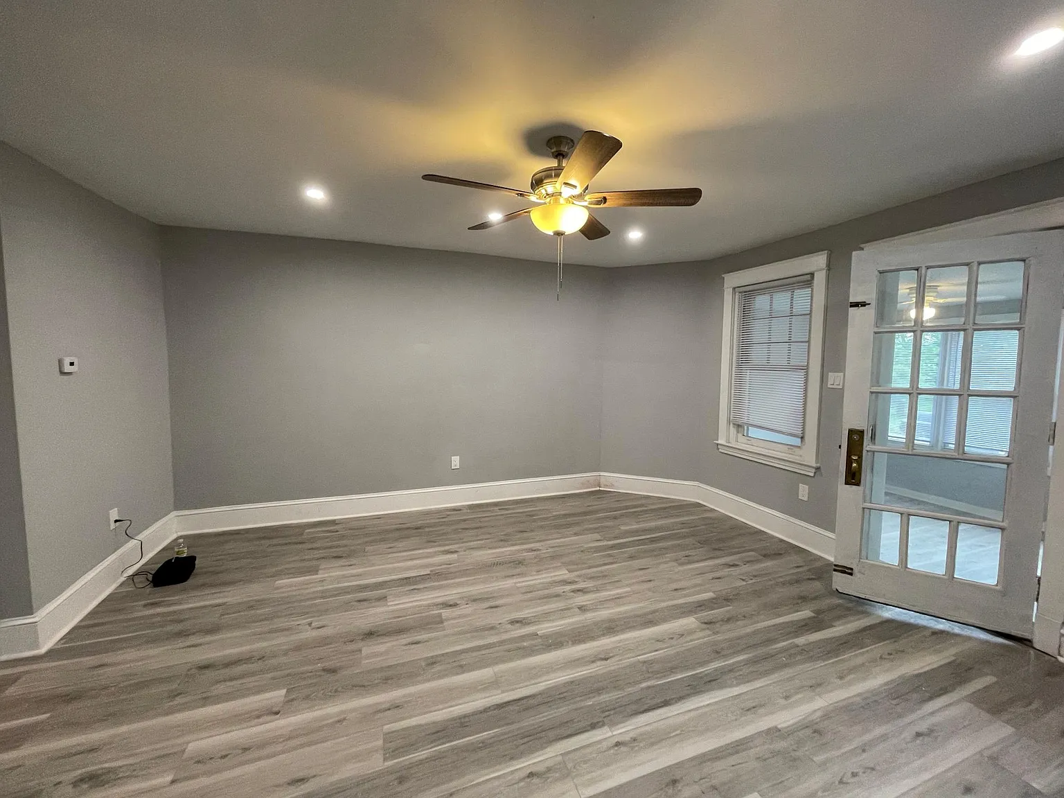 4449 Morris St — Photo 3