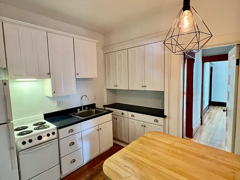 2424 Stevens Ave #2 & 3 — Photo 48