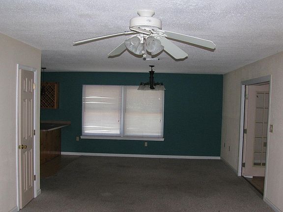 5th image of 853 Tarpon Dr