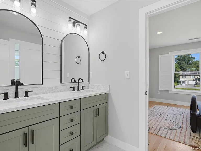 112 Pine Grove Rd — Photo 23