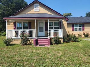3560 Tart St, Fayetteville, NC 28306