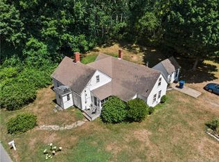 11 Buttonball Rd, Old Lyme, CT 06371