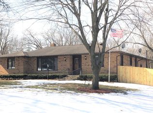 490 Stanford Dr, Marengo, IL 60152
