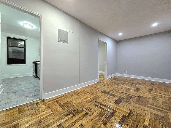 5th image of 525 Riverdale Ave #6F