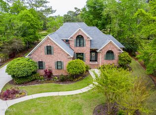 223 Ravenswood Rd, Hampstead, NC 28443