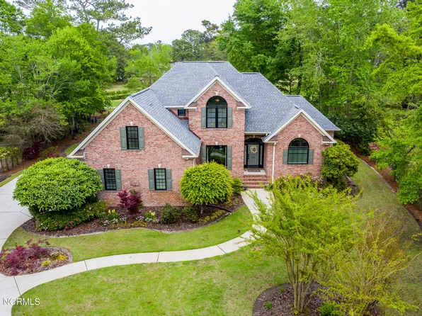 223 Ravenswood Road, Hampstead, NC 28443