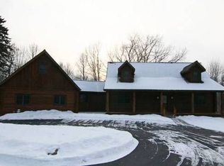 3426 S 10th St, Manitowoc, WI 54220