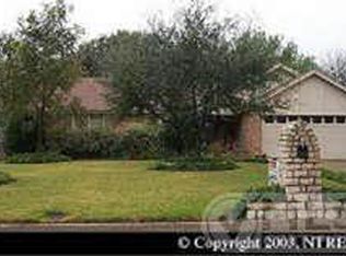 1004 Canton Rd, Cleburne, TX 76033