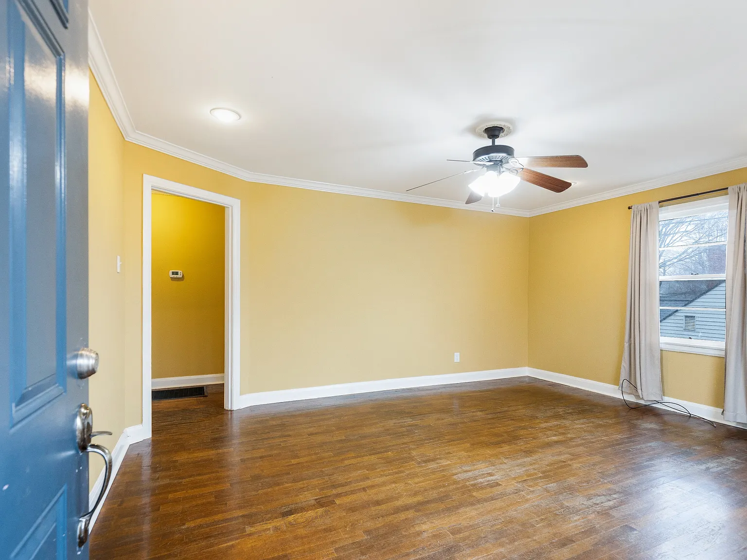 611 West Glenwood Avenue Northeast - 1 — Photo 4
