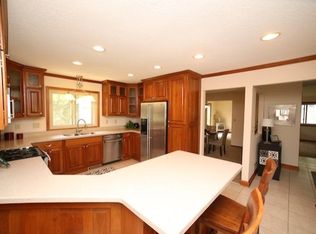 2400 78th St E, Inver Grove Heights, MN 55076