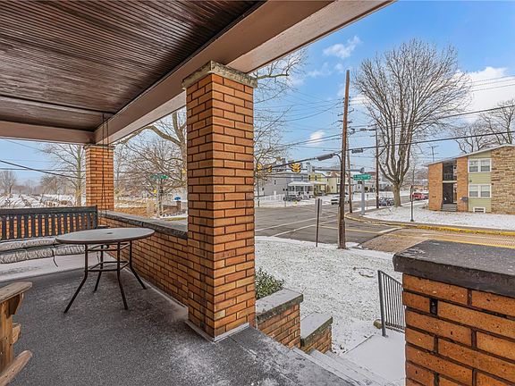4th image of 1195 4th St