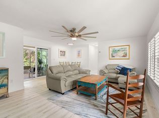 236 North St, Palm Harbor, FL 34683