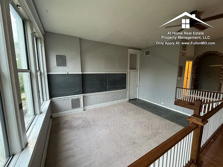 808 Center St #201 — Photo 4