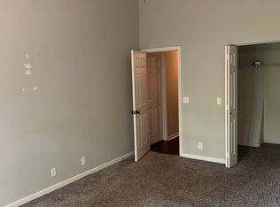 1000 Tulip Grove Rd #A/B, Hermitage, TN 37076