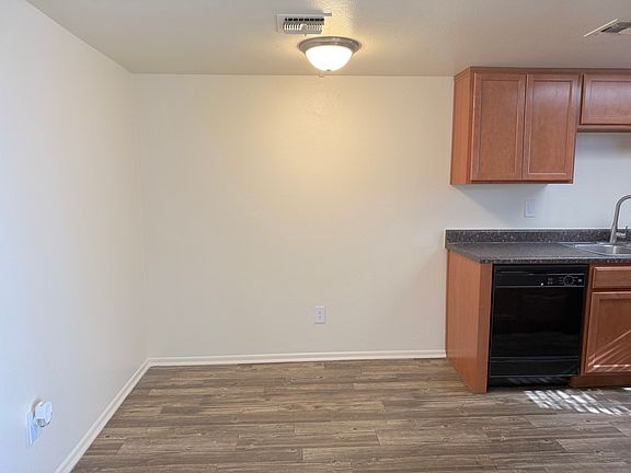 4th image of 1850 E Hayden Ln #4aaa183ff