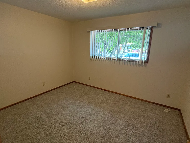 14950 SE Webster Rd #14 — Photo 6