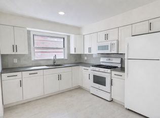 28 N Rhett Ave FLOOR 2, Staten Island, NY 10308