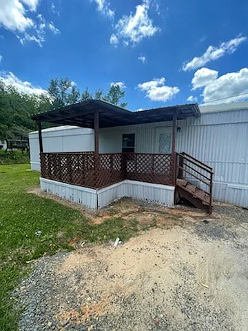 142 Pelt Ln