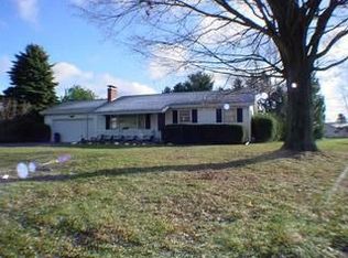 92 Valley View Dr, Newark, OH 43055
