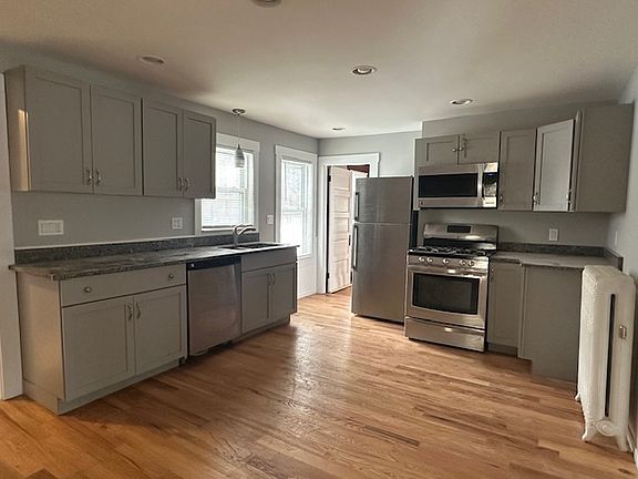 2nd image of 187 High St
