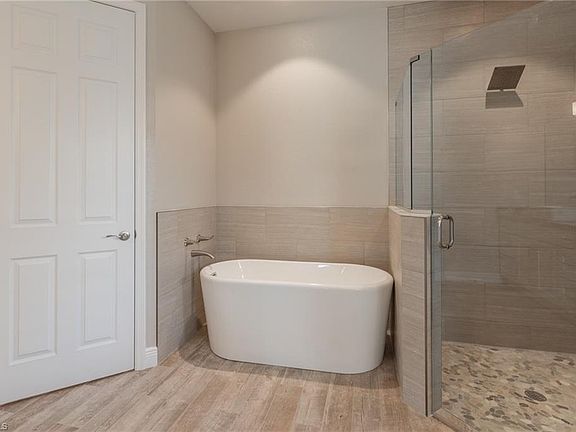 3rd image of 3408 SW 8th Pl
