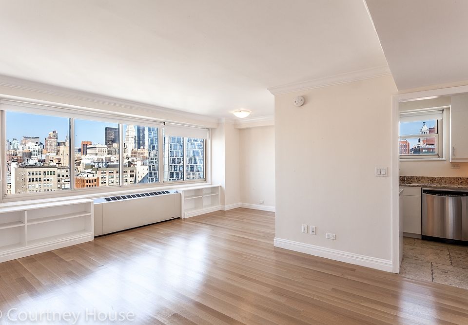 1st image of 55 W 14th St APT 21B