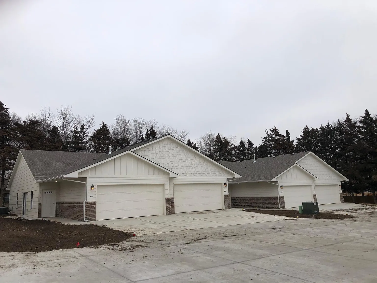 10224 W Central Ave — Photo 2