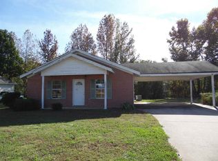 123 Davis Ave, Canton, MS 39046