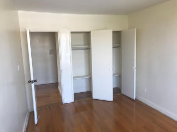 5th image of 8920 55th Ave