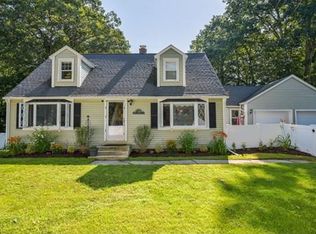 27 Carleton Rd, Leicester, MA 01524