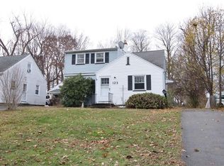 123 Glenbrook Rd, Rochester, NY 14616