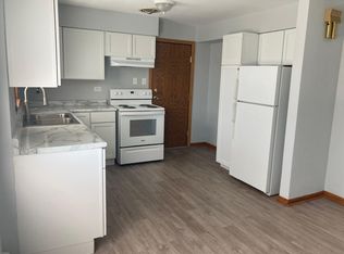 5829 W 54th Pl #2E, Chicago, IL 60638