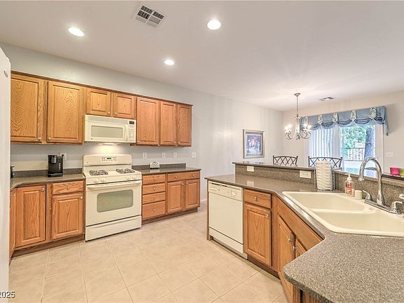 5th image of 2314 Jada Dr