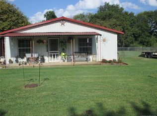 307 N Henderson St, Caddo, OK 74729