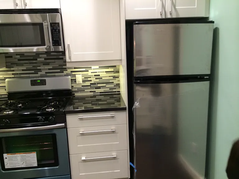 Kitchen, stove, fridge