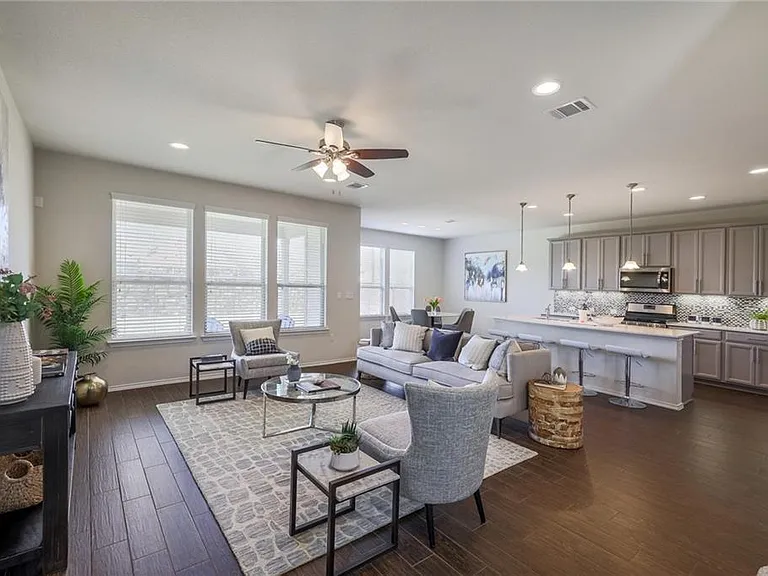 14004 Osmarea Dr — Photo 1