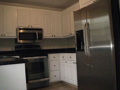 2nd image of 3913 Overbrook Dr APT 3E