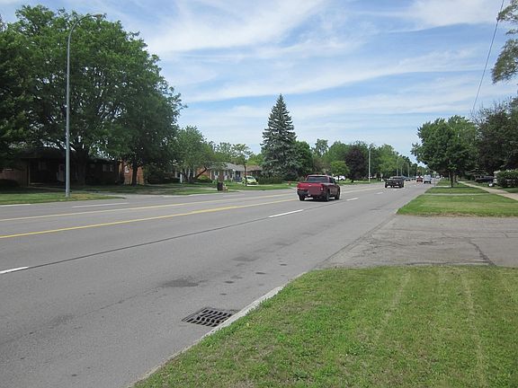 4th image of 14090 Inkster Rd