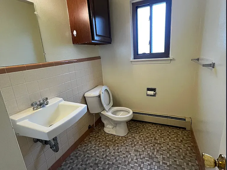 507 N Washington St #3 — Photo 6