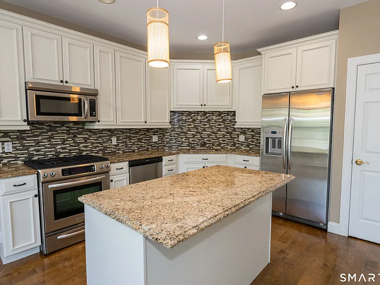 19 Orwich Ct #19 — Photo 8