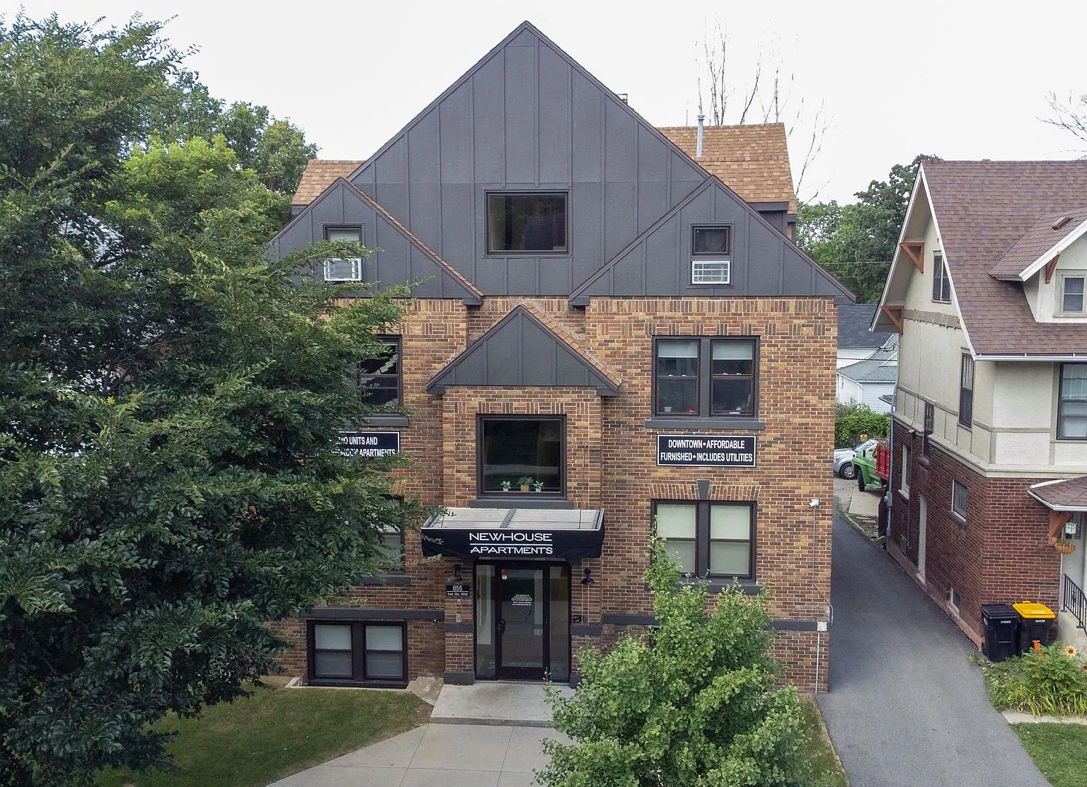 Newhouse — Photo 1