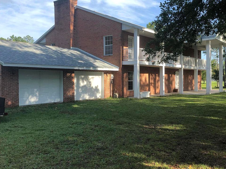 2nd image of 724 N County Road 415