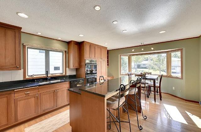 4904 Trillium Ln, Edina, MN 55435 | Zillow