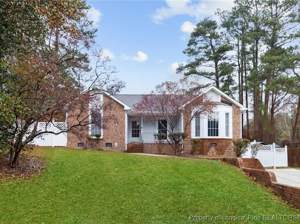 7453 Beaver Run Dr, Fayetteville, NC 28314